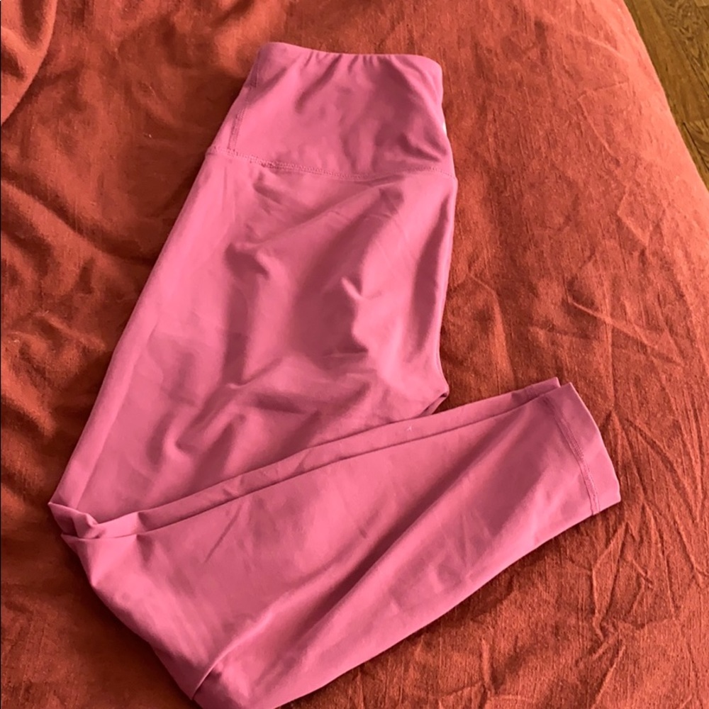 Pink leggings